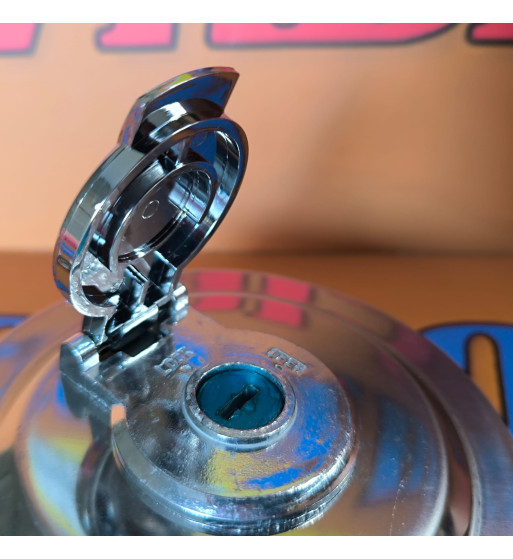 TAPÓN GASOIL PARA TAKEUCHI