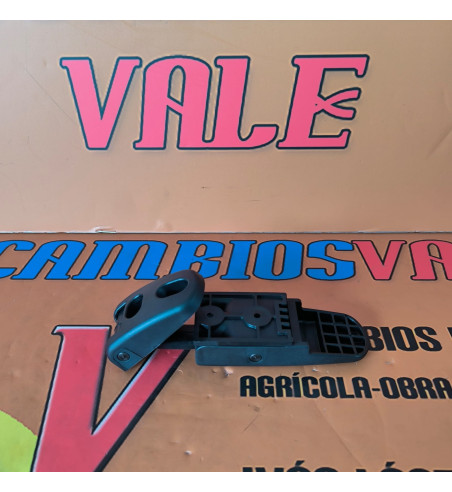 Cierre capó JLG 12308053 recambio para plataformas JLG