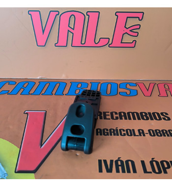 Cierre capó JLG 12308053 recambio para plataformas JLG