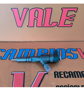 1J80153052 Inyector Kubota combustible motor