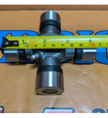 Cruceta cardán 150055500 42N2011120 91403402 11716650 Ausa Komatsu JCB Volvo