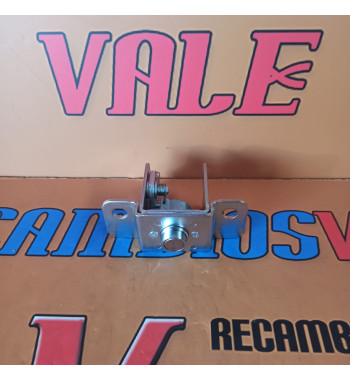 Cerradura portón motor Kubota RD80943640 recambio maquinaria