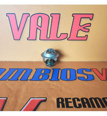 Recambio Takeuchi Y12185049801 motor Yanmar maquinaria