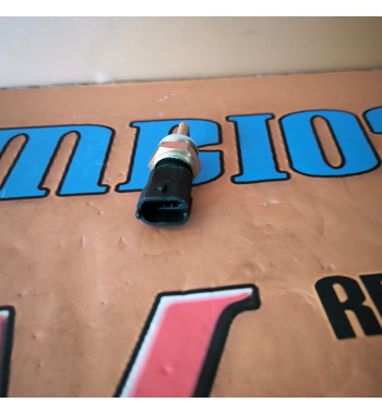 Sensor temperatura JCB B32004555 para 3CX 4CX y más