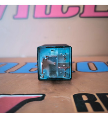 Relé calentamiento Haulotte maquinaria recambio 2324004350