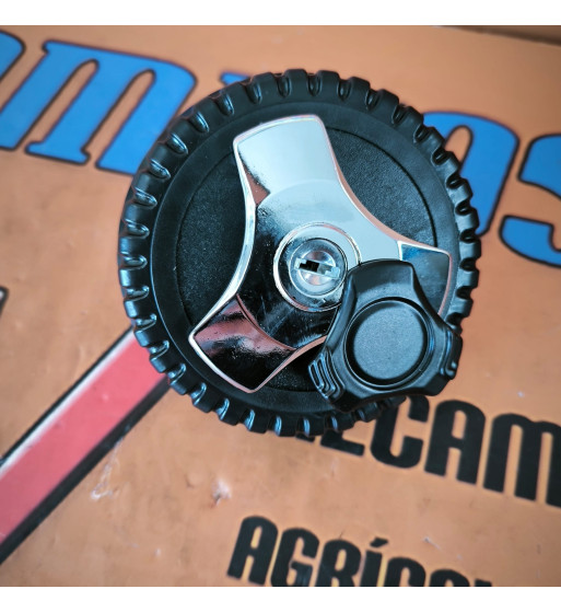 TAPON CON LLAVE GASOIL - Ref. 231013002