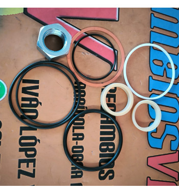 JUEGO DE JUNTAS BOTELLA INCLINACIÓN BOBCAT S130 - TILT CYLINDER - Ref. 6816323