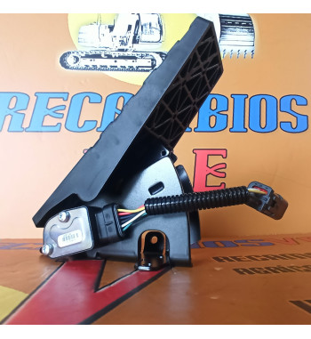 PEDAL JCB - Ref. 335B0664
