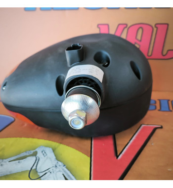 FARO DELANTERO DERECHO TIPO AUSA - MEDIA LUNA - Ref. 461106100