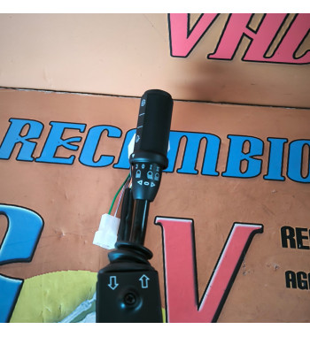 INTERRUPTOR DE COLUMNA DE DIRECCIÓN JCB 3D - Ref. 70121202