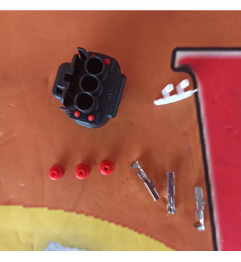 JUEGO DE CONECTORES IMPERMEABLES - 3 VIAS - CONECTOR MOTOR KUBOTA - Ref. QUARKZMANPIN