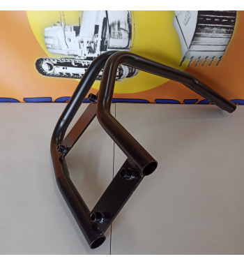 SOPORTE GUARDABARROS IZQUIERDO PARA JCB SOPORTE GUARDABARROS IZQUIERDO PARA JCB
